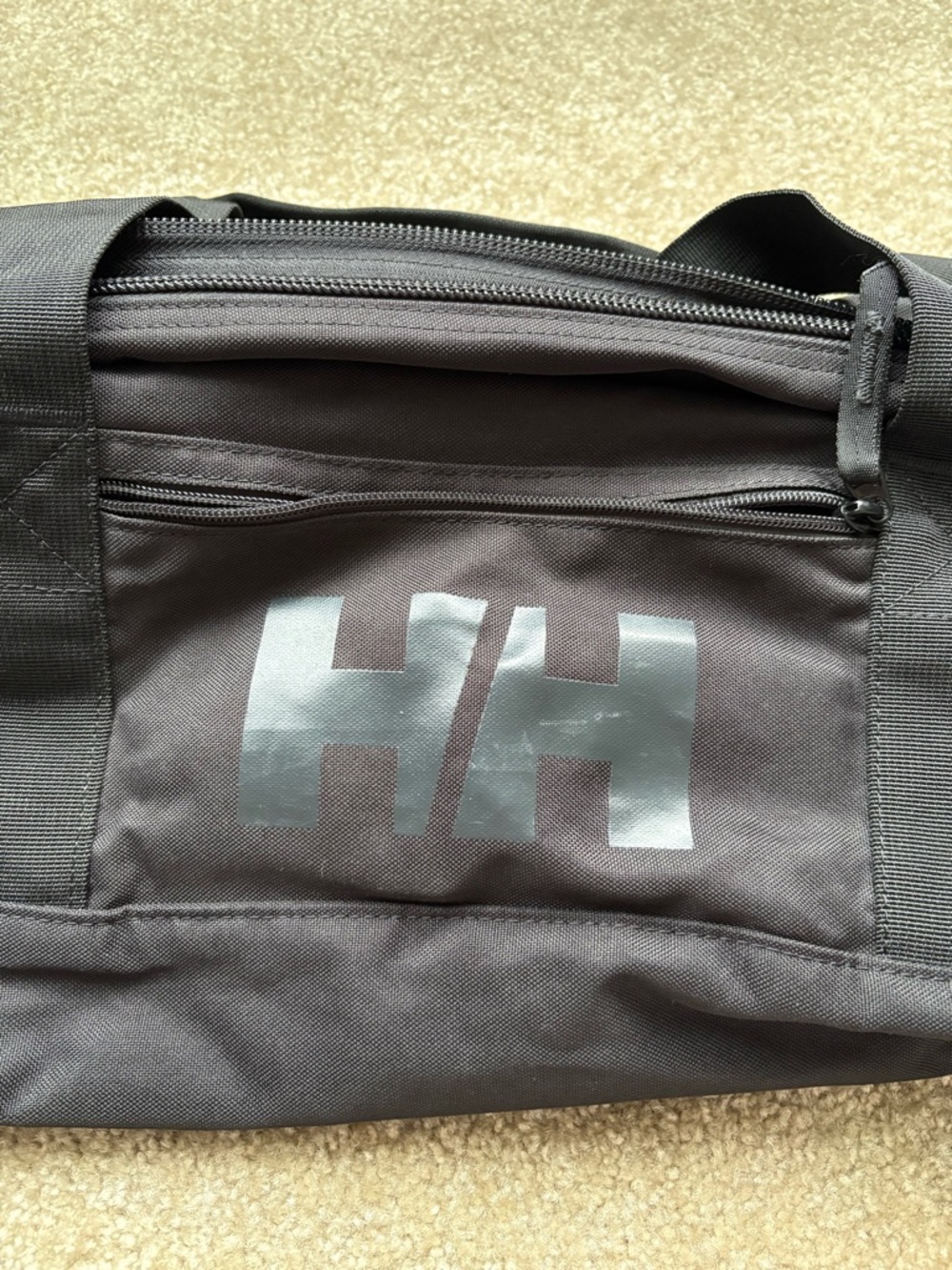 Helly Hansen Small Black Duffel Bag - Gym Bag - Picture 2 of 4